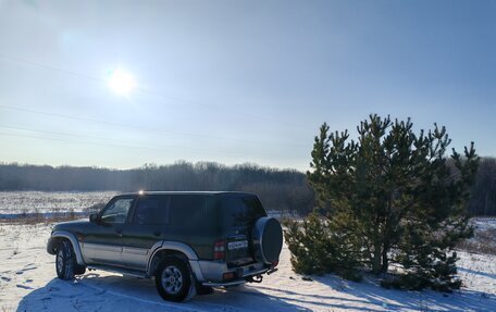 Nissan Patrol, 1999 год, 850 000 рублей, 5 фотография