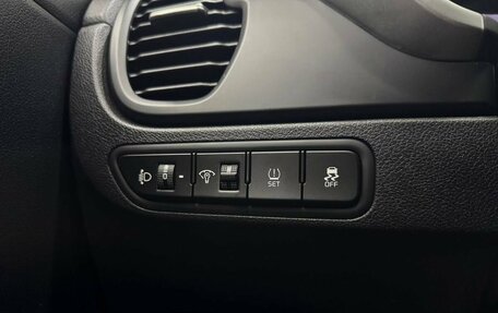 KIA Rio IV, 2022 год, 1 999 000 рублей, 20 фотография