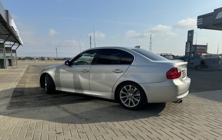 BMW 3 серия, 2005 год, 1 150 000 рублей, 3 фотография