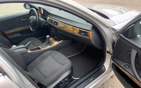 BMW 3 серия, 2005 год, 1 150 000 рублей, 12 фотография