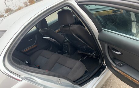 BMW 3 серия, 2005 год, 1 150 000 рублей, 14 фотография