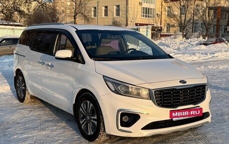 KIA Carnival III, 2019 год, 2 950 000 рублей, 4 фотография