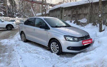 Volkswagen Polo VI (EU Market), 2013 год, 700 000 рублей, 4 фотография