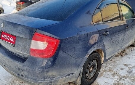 Skoda Rapid I, 2015 год, 280 000 рублей, 3 фотография