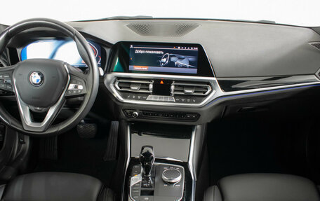 BMW 3 серия, 2021 год, 3 390 000 рублей, 10 фотография