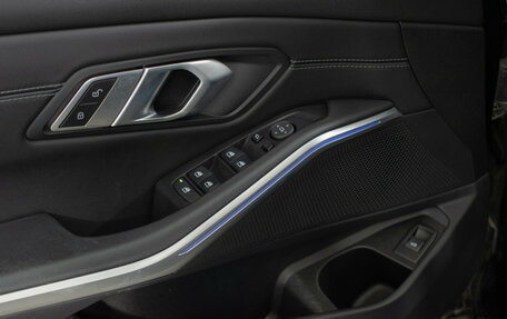 BMW 3 серия, 2021 год, 3 390 000 рублей, 17 фотография