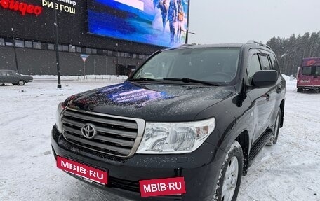 Toyota Land Cruiser 200, 2011 год, 2 950 000 рублей, 3 фотография