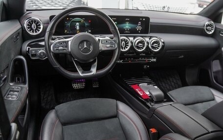 Mercedes-Benz CLA, 2019 год, 2 750 000 рублей, 6 фотография