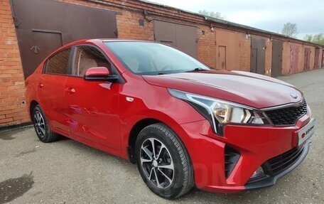 KIA Rio IV, 2021 год, 1 150 000 рублей, 1 фотография