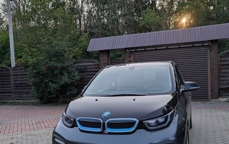 BMW i3 I01 рестайлинг, 2018 год, 1 900 000 рублей, 1 фотография