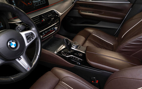 BMW 6 серия, 2021 год, 5 990 000 рублей, 15 фотография