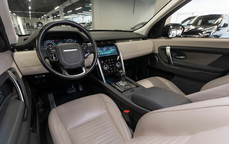 Land Rover Discovery Sport I рестайлинг, 2019 год, 3 540 000 рублей, 7 фотография