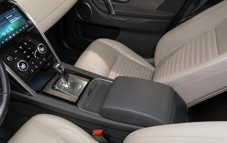 Land Rover Discovery Sport I рестайлинг, 2019 год, 3 540 000 рублей, 20 фотография