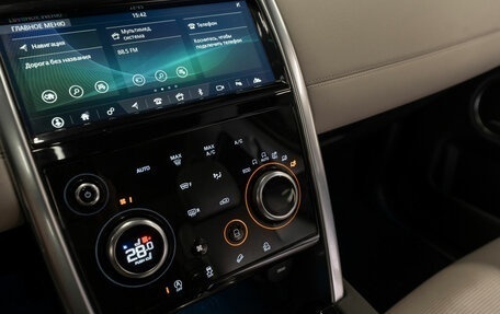 Land Rover Discovery Sport I рестайлинг, 2019 год, 3 540 000 рублей, 23 фотография