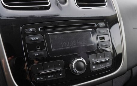 Renault Sandero II рестайлинг, 2015 год, 649 000 рублей, 13 фотография