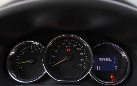 Renault Sandero II рестайлинг, 2015 год, 649 000 рублей, 12 фотография