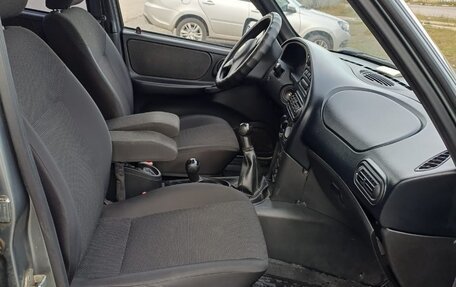 Chevrolet Niva I рестайлинг, 2015 год, 620 000 рублей, 6 фотография