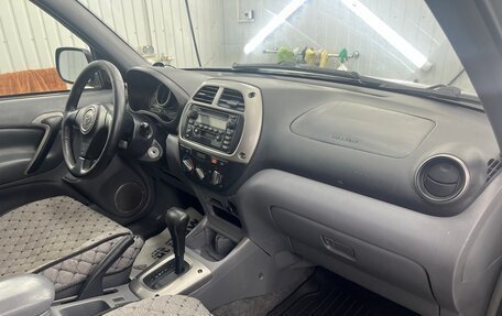 Toyota RAV4, 2002 год, 700 000 рублей, 17 фотография