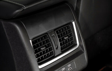 Toyota Camry, 2024 год, 3 590 000 рублей, 17 фотография