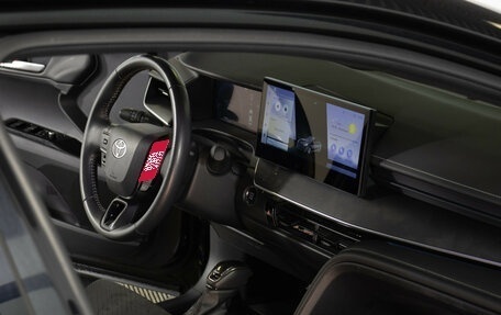 Toyota Camry, 2024 год, 3 590 000 рублей, 22 фотография