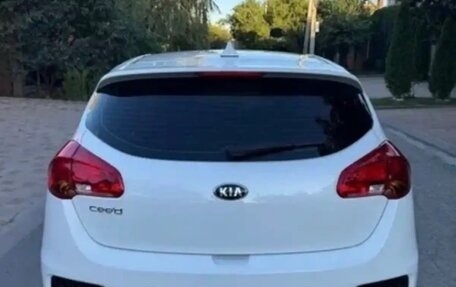 KIA cee'd III, 2017 год, 1 300 000 рублей, 2 фотография