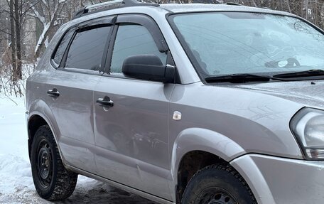 Hyundai Tucson III, 2008 год, 672 000 рублей, 3 фотография