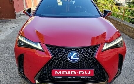 Lexus UX I, 2021 год, 5 000 000 рублей, 7 фотография