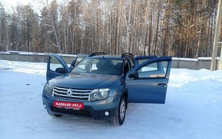 Renault Duster I рестайлинг, 2013 год, 950 000 рублей, 2 фотография