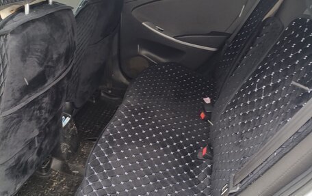 Hyundai Solaris II рестайлинг, 2014 год, 850 000 рублей, 2 фотография