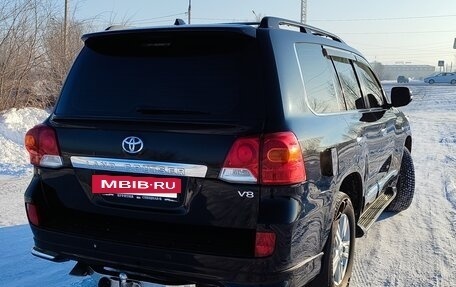 Toyota Land Cruiser 200, 2008 год, 2 999 000 рублей, 3 фотография