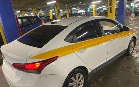 Hyundai Solaris II рестайлинг, 2017 год, 595 000 рублей, 7 фотография