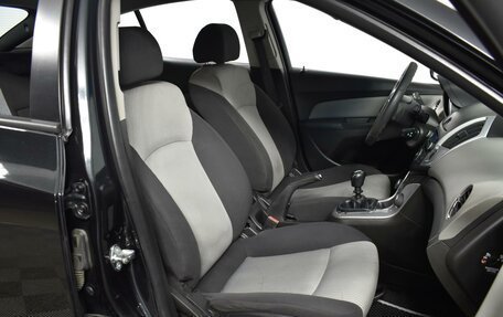 Chevrolet Cruze II, 2013 год, 665 100 рублей, 10 фотография