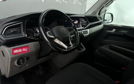 Volkswagen Caravelle T6 рестайлинг, 2021 год, 4 347 800 рублей, 5 фотография