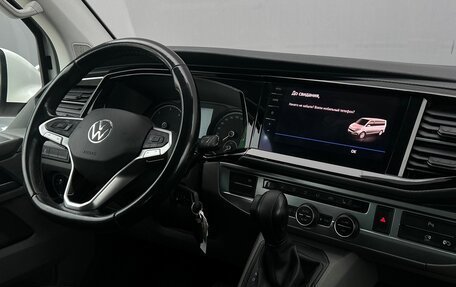 Volkswagen Caravelle T6 рестайлинг, 2021 год, 4 347 800 рублей, 17 фотография