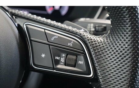 Audi A4, 2020 год, 2 299 000 рублей, 10 фотография