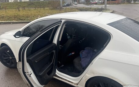 Volkswagen Passat B7, 2012 год, 599 999 рублей, 16 фотография