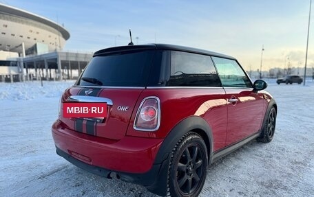 MINI Hatch, 2011 год, 910 000 рублей, 3 фотография