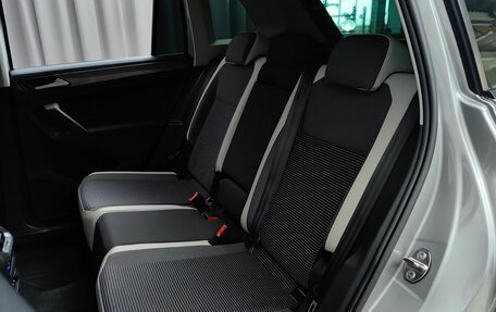 Volkswagen Tiguan II, 2019 год, 2 399 000 рублей, 8 фотография