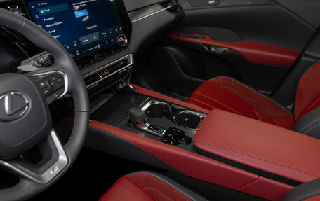 Lexus RX IV рестайлинг, 2023 год, 9 690 000 рублей, 16 фотография