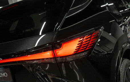 Lexus RX IV рестайлинг, 2023 год, 9 690 000 рублей, 29 фотография