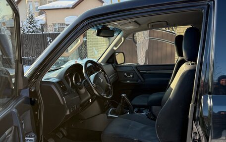 Mitsubishi Pajero IV, 2008 год, 1 800 000 рублей, 7 фотография