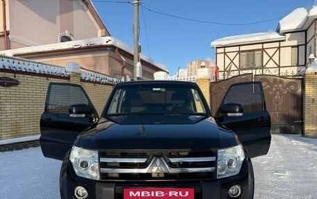 Mitsubishi Pajero IV, 2008 год, 1 800 000 рублей, 2 фотография
