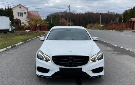 Mercedes-Benz E-Класс, 2014 год, 1 750 000 рублей, 4 фотография