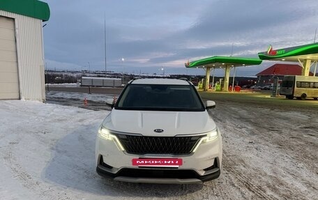 KIA Carnival, 2020 год, 2 500 000 рублей, 2 фотография
