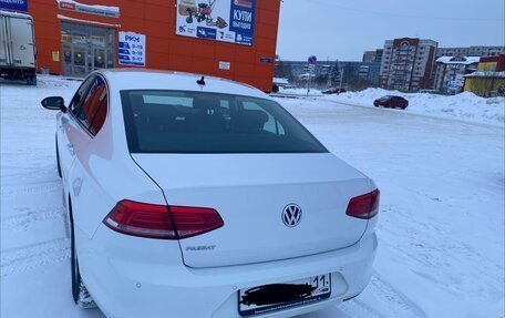 Volkswagen Passat B8 рестайлинг, 2019 год, 2 050 000 рублей, 6 фотография