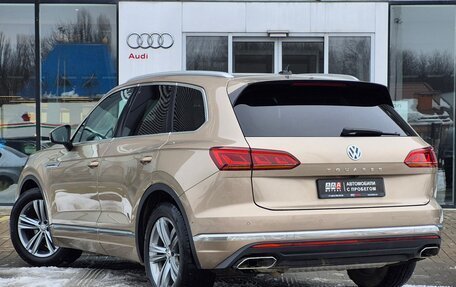 Volkswagen Touareg III, 2018 год, 6 390 000 рублей, 7 фотография