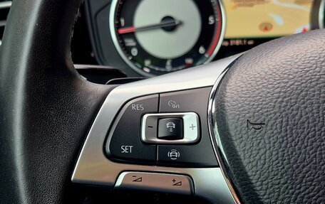 Volkswagen Touareg III, 2018 год, 6 390 000 рублей, 21 фотография