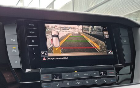 Volkswagen Touareg III, 2018 год, 6 390 000 рублей, 28 фотография