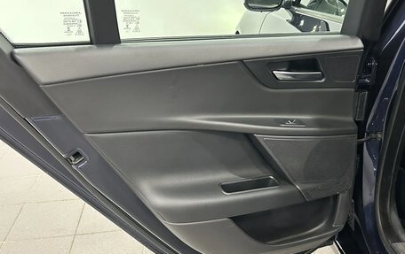 Jaguar XE I рестайлинг, 2017 год, 1 890 000 рублей, 21 фотография