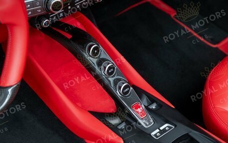 Ferrari 812, 2022 год, 36 900 000 рублей, 14 фотография